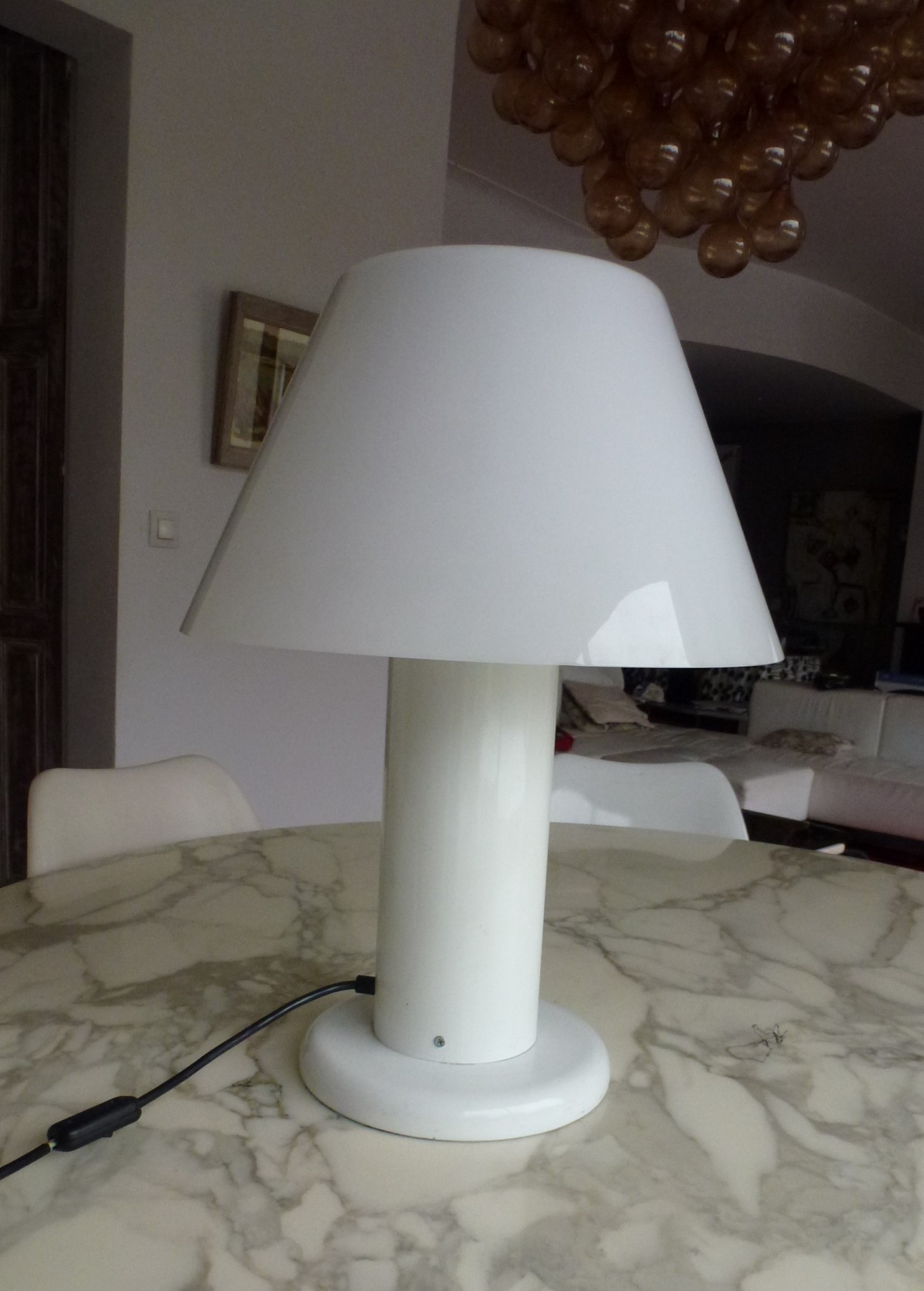 lampe blanche Guzzini