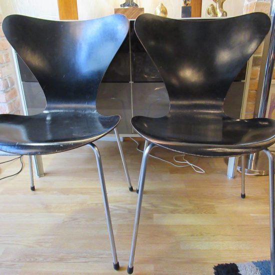 Arne Jacobsen paire de chaises