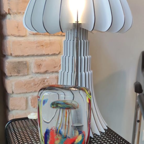 Lampe en métal design "méduse" et verrerie de Murano, pièce artistique unique