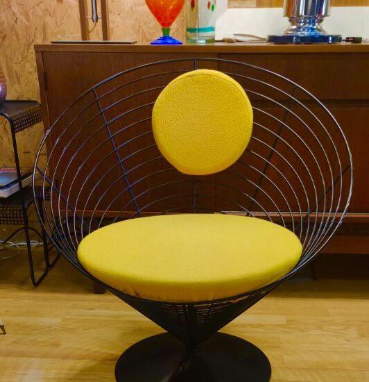 Paire de fauteuils Wire Cone Chair Verner Panton, Danemark, années 60, Fritz Hansen, design scandinave