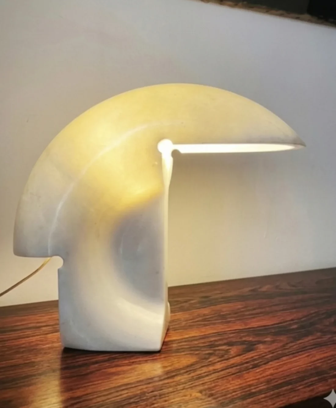 Lampe Biagio Tobia Scarpa 1968 Flos en marbre blanc massif design italien vintage